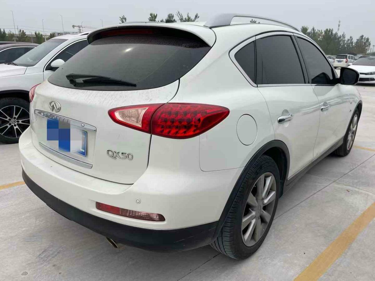 2014年1月英菲尼迪 QX  2014款 QX60 2.5L HYBRID CVT 全能版