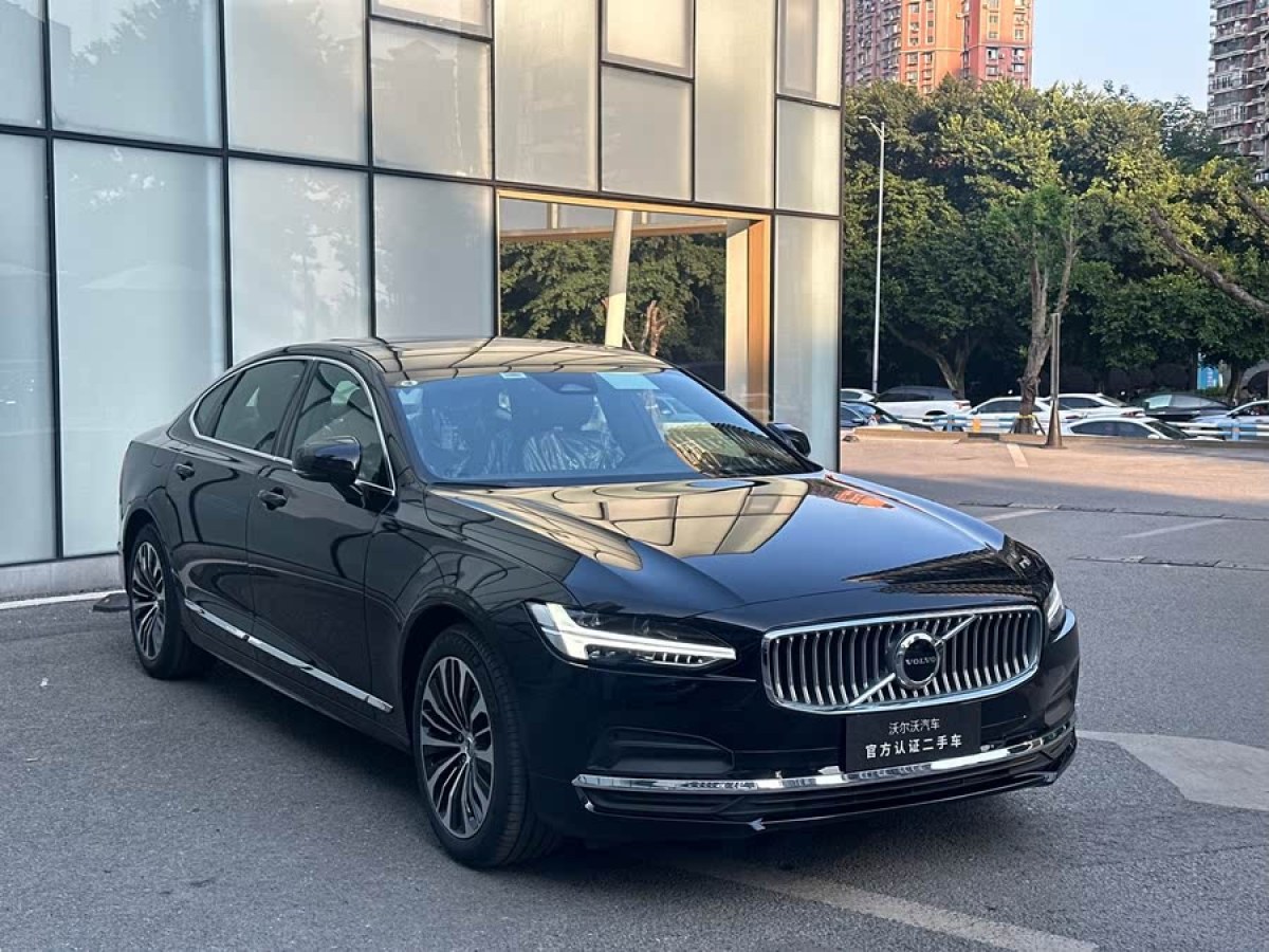 沃爾沃 S90  2024款 B5 智逸豪華版圖片