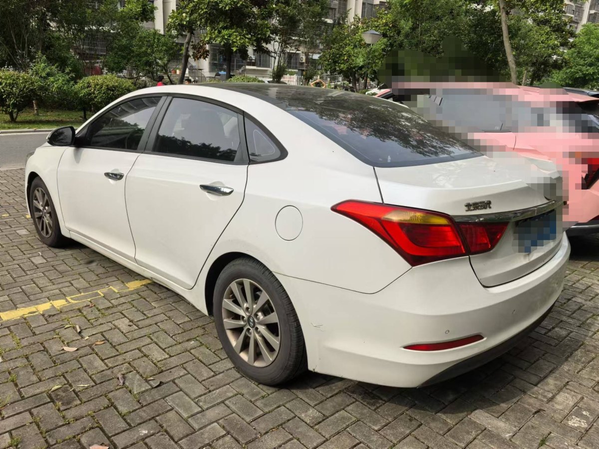 現(xiàn)代 名圖  2014款 1.8L 自動智能型GLS圖片