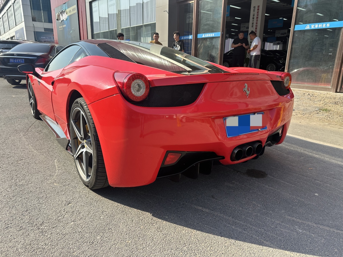 2011年3月法拉利 458  2011款 4.5L Italia