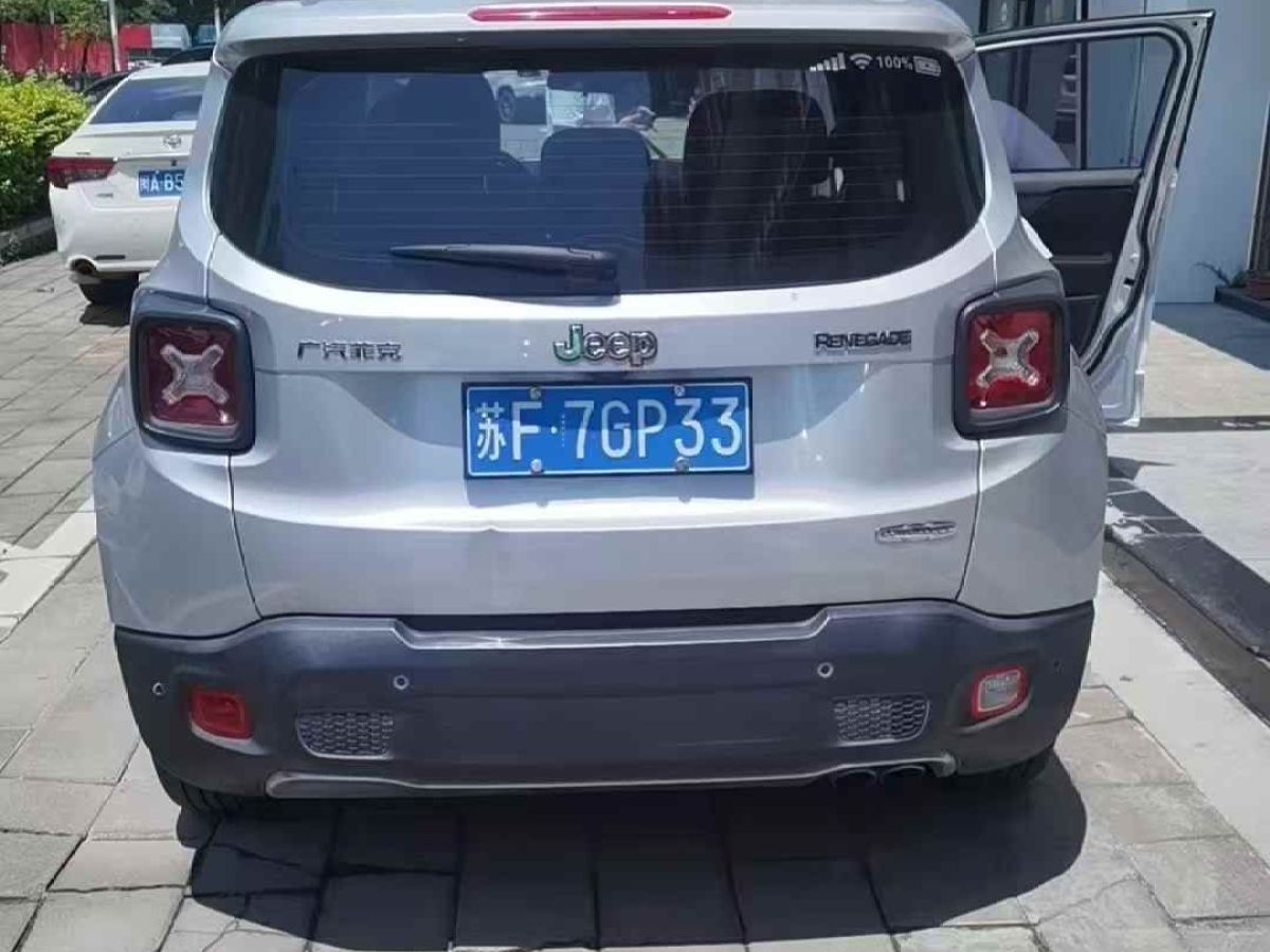 Jeep 自由俠  2017款 180T 自動(dòng)智能版圖片