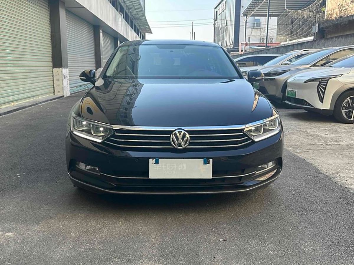 大眾 邁騰  2019款  330TSI DSG 領(lǐng)先型 國(guó)VI圖片