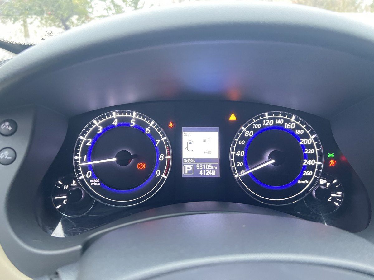 英菲尼迪 QX50  2015款 2.5L 豪華版圖片