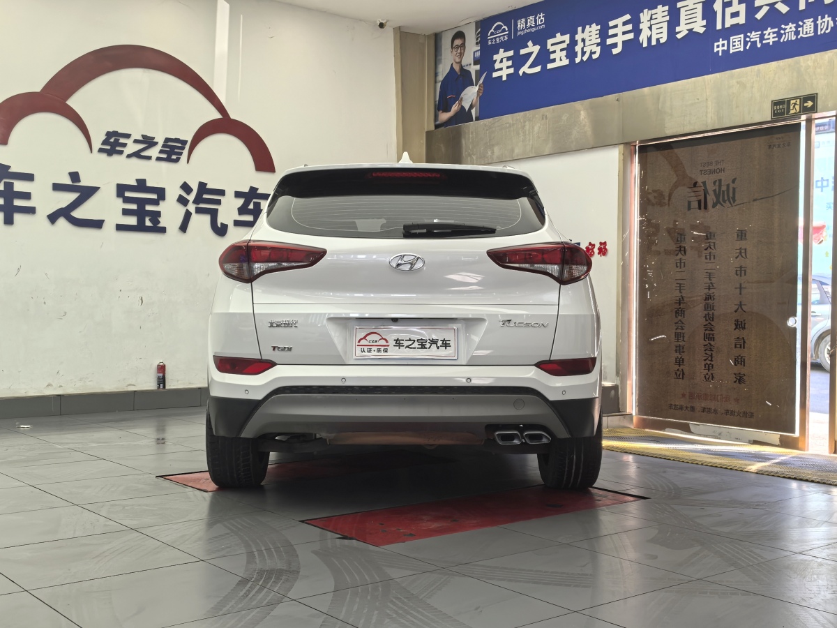 现代 途胜  2015款 1.6T 双离合两驱智能型图片