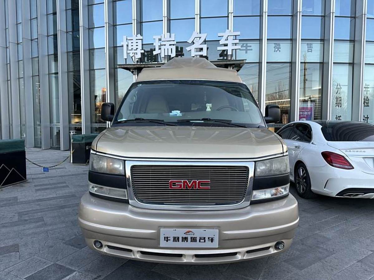 GMC SAVANA  2012款 6.0L 總裁級隱私屏版圖片