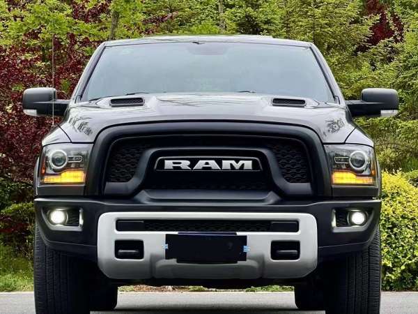 道奇 Ram  2013款 1500 5.7L