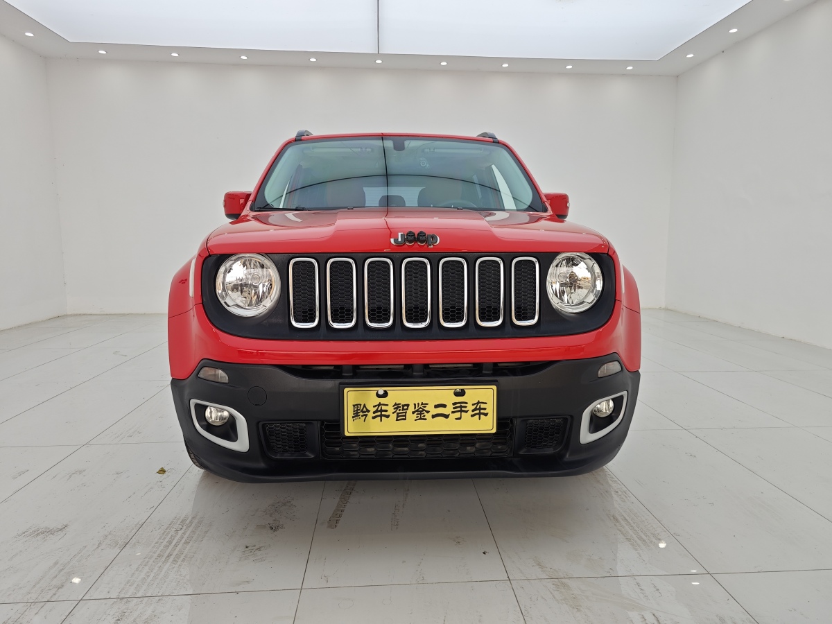 Jeep 自由俠  2018款 互聯(lián)大屏版 180T 自動高能版圖片