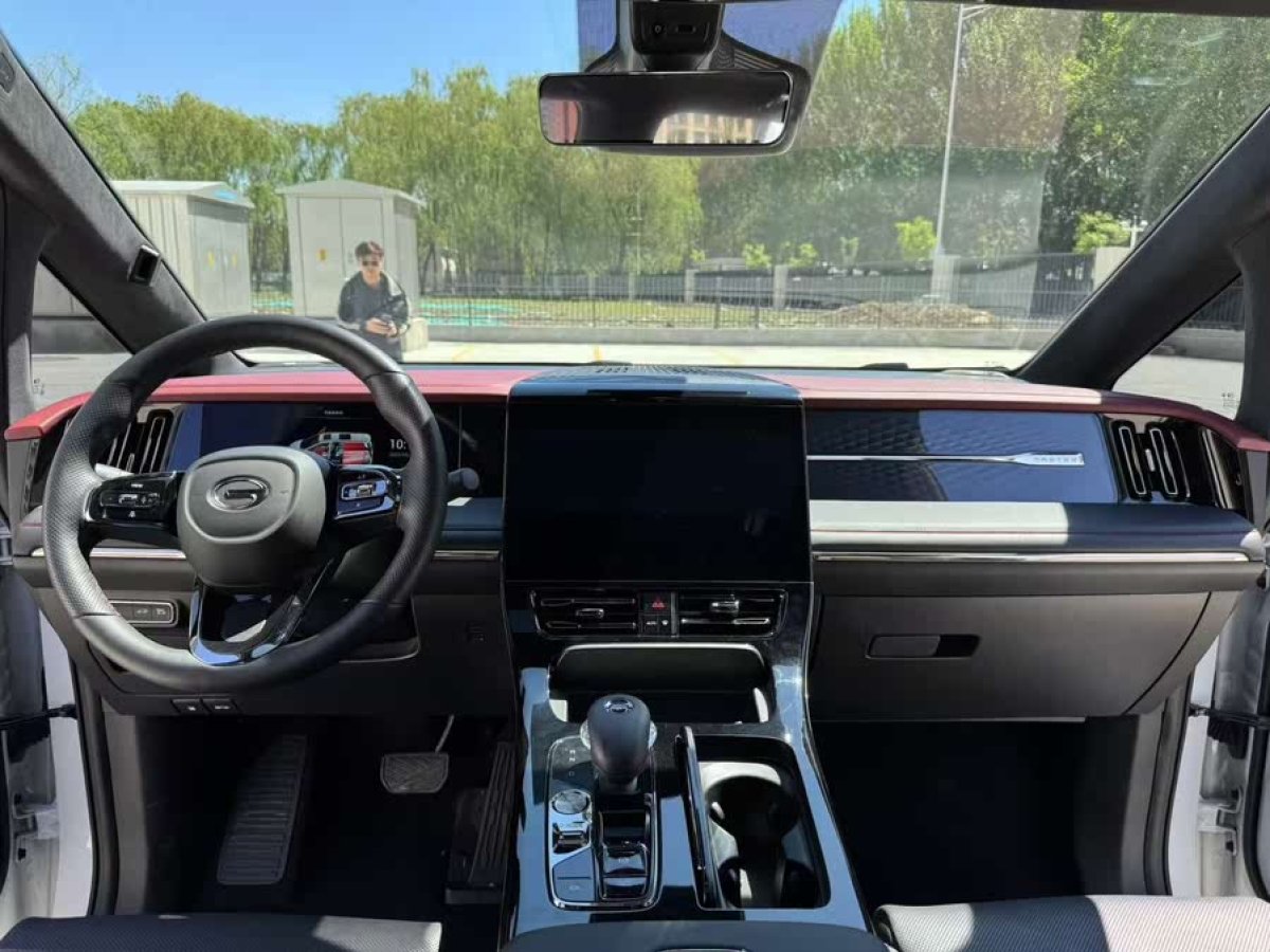 廣汽傳祺 M8  2023款 宗師系列 雙擎 御尊圖片