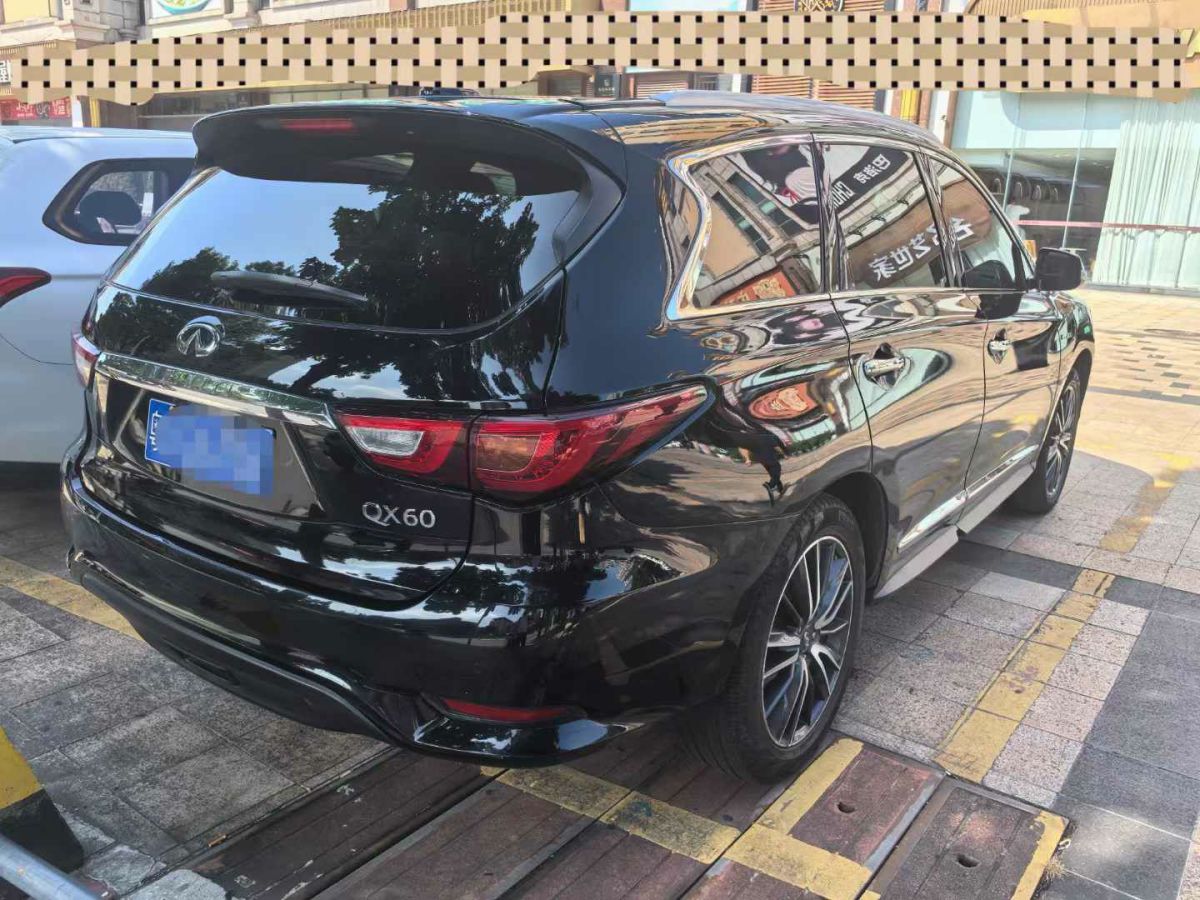 2018年5月英菲尼迪 QX60  2018款 2.5T Hybrid 兩驅(qū)冠軍家庭版