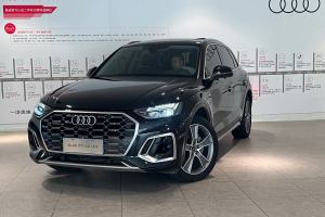 奥迪Q5L 奥迪 40 TFSI 时尚动感型