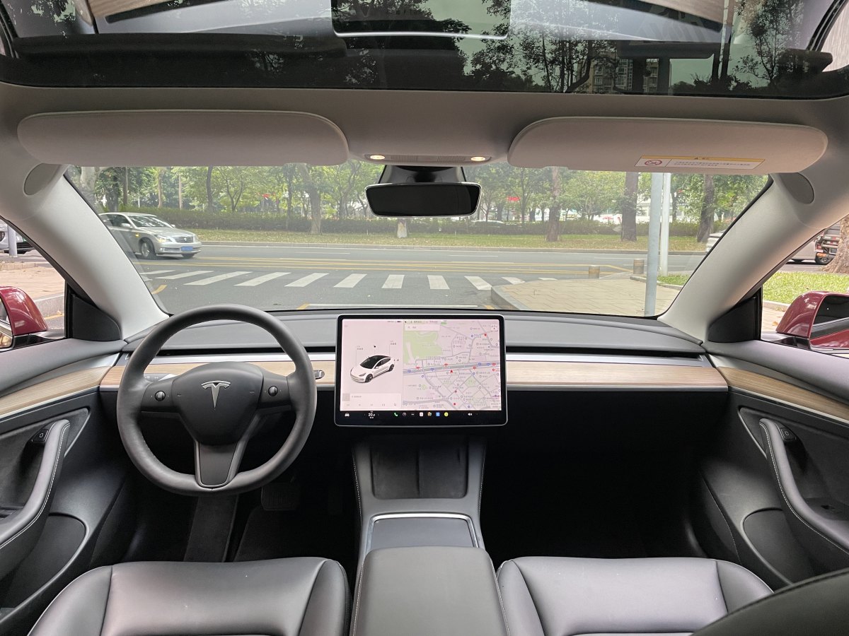 特斯拉 Model 3  2019款 標準續(xù)航后驅升級版圖片