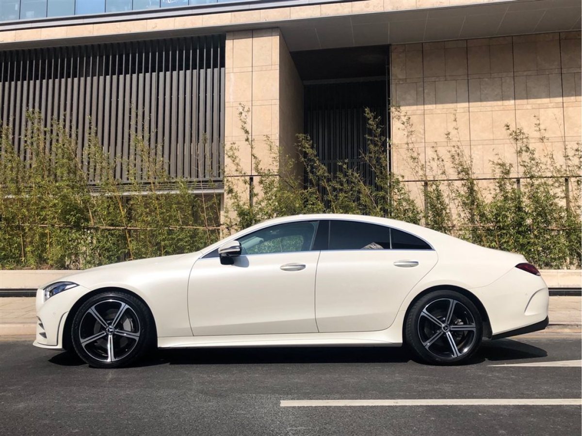 【深圳】2018年09月 奔驰 奔驰cls级 2018款 cls 350 4matic 自动档