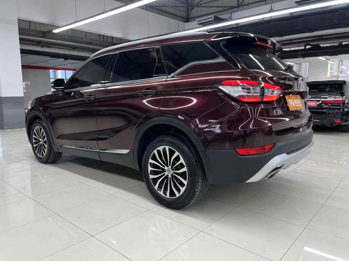 中華 V6  2018款 1.5T 手動(dòng)尊貴型圖片