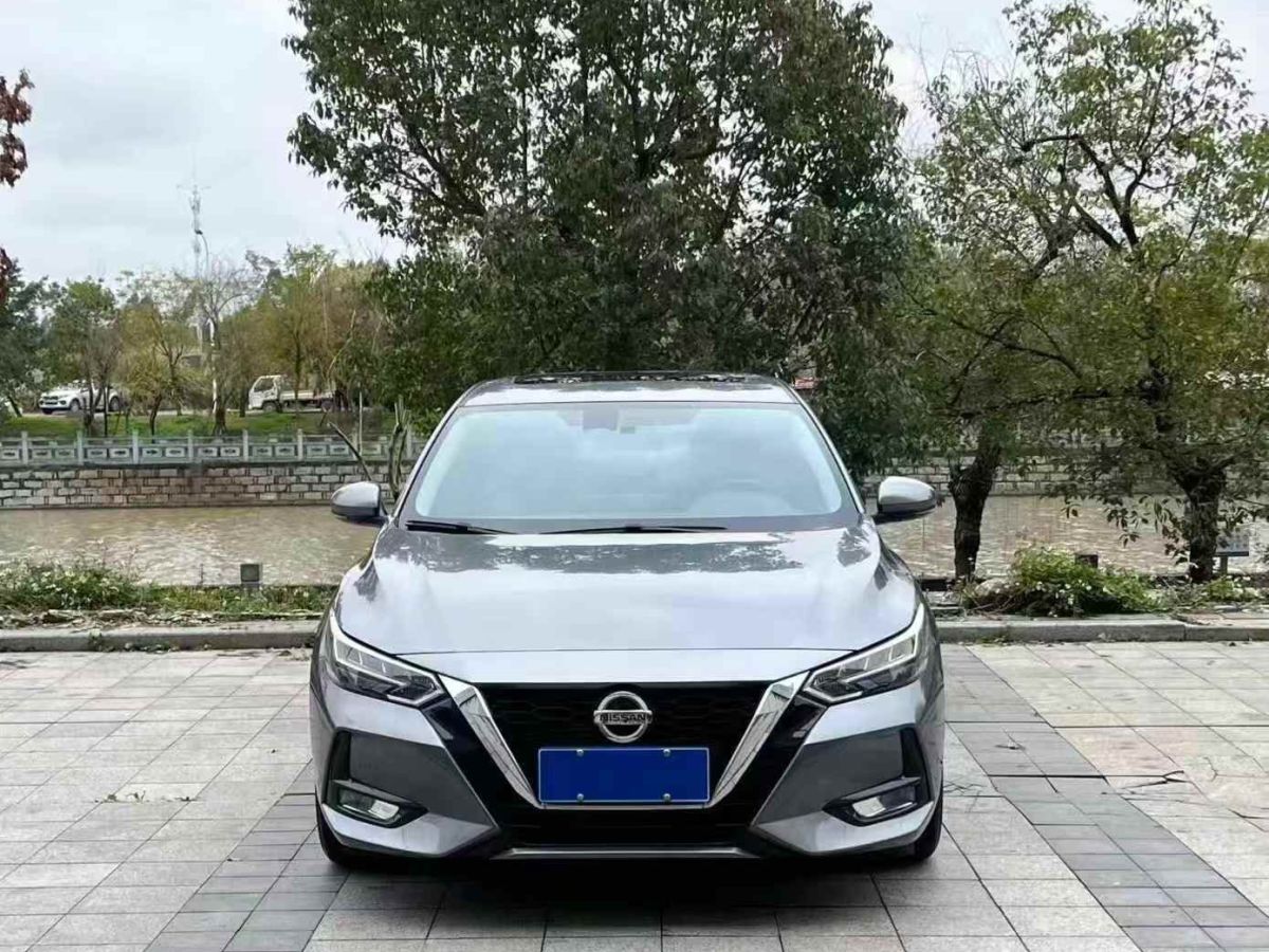 日產(chǎn) 軒逸  2021款 1.6L XL CVT暗夜版圖片