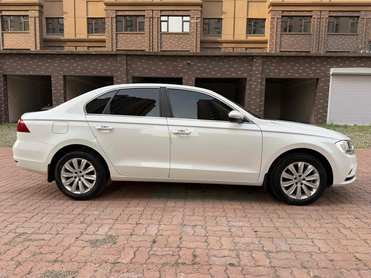 大眾 寶來(lái)  2019款 寶來(lái)?傳奇 1.5L 自動(dòng)領(lǐng)先型 國(guó)VI圖片