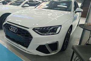 奧迪A4L 奧迪 40 TFSI 時尚動感型