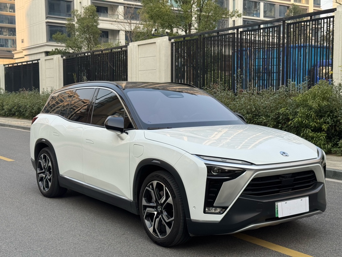 蔚來 ES8  2020款 580KM 基準(zhǔn)版 七座版圖片