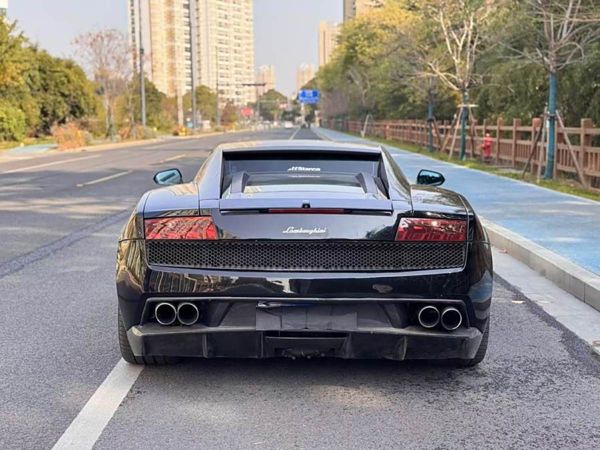 蘭博基尼 Gallardo  2012款 LP 560-4 Gold Edition圖片