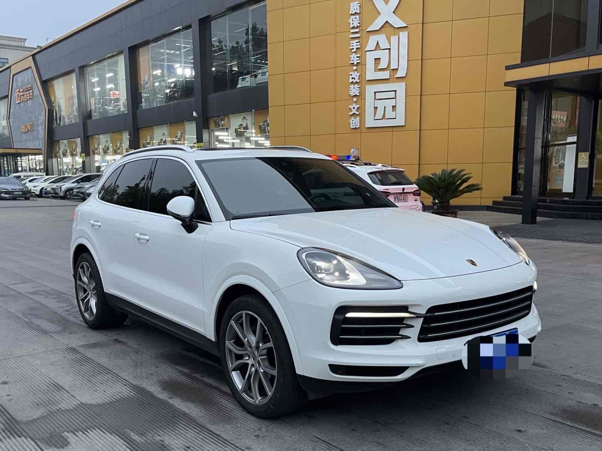 2020年11月保時(shí)捷 Cayenne  2024款 Cayenne 3.0T