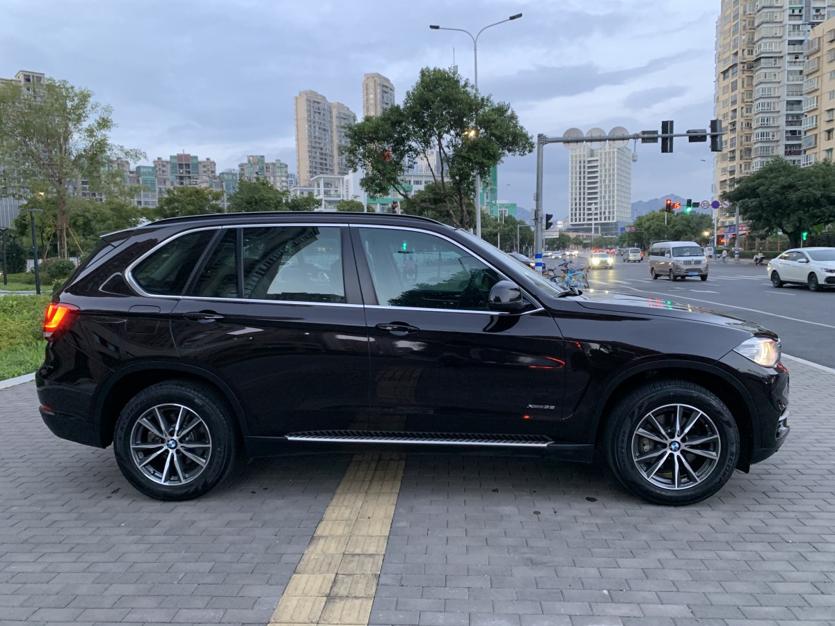 寶馬 寶馬X5  2014款 xDrive35i 典雅型圖片