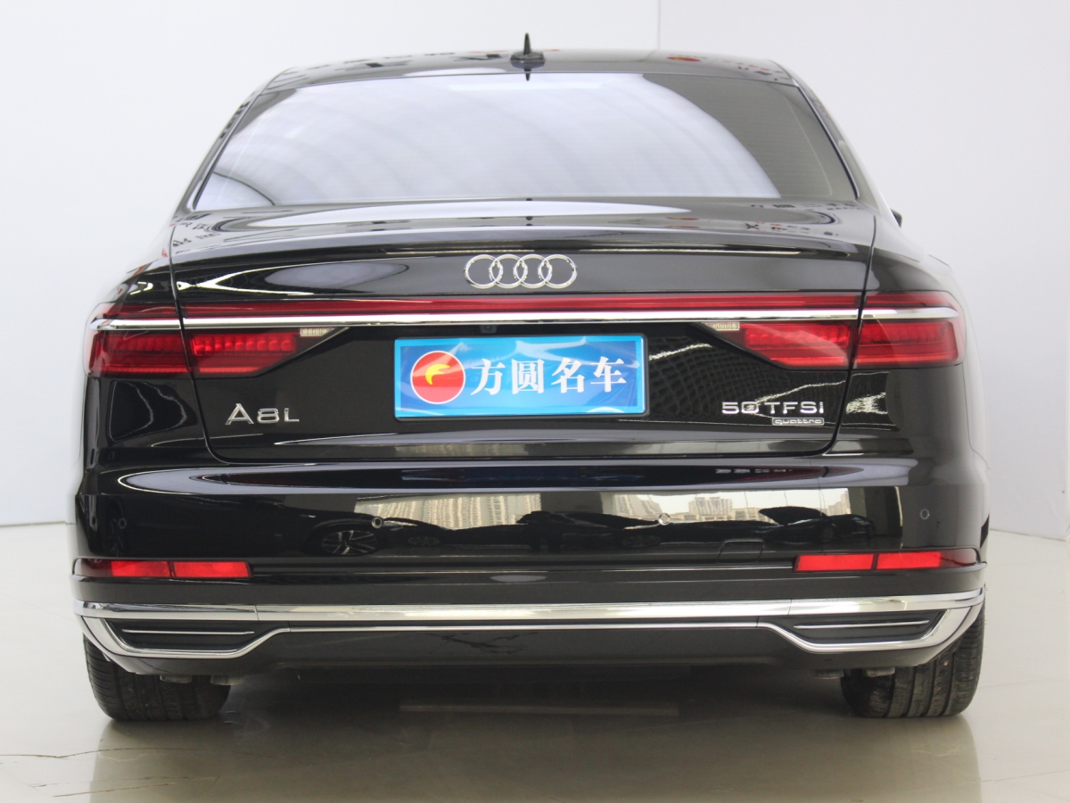 奥迪 奥迪A8  2022款 A8L 50 TFSI quattro 舒适型典藏版图片