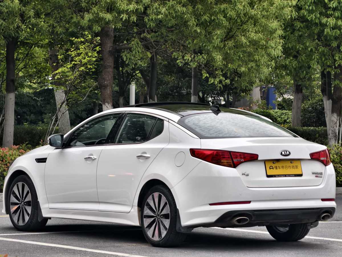 起亞 K5  2014款 2.0L 自動(dòng)LUXURY圖片