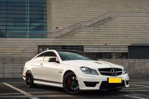 奔馳C級(jí)AMG 奔馳 AMG C 63 Coupe Edition 507