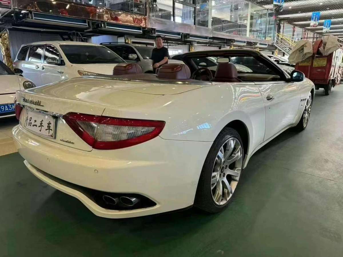 瑪莎拉蒂 GranCabrio  2012款 4.7L Sport圖片