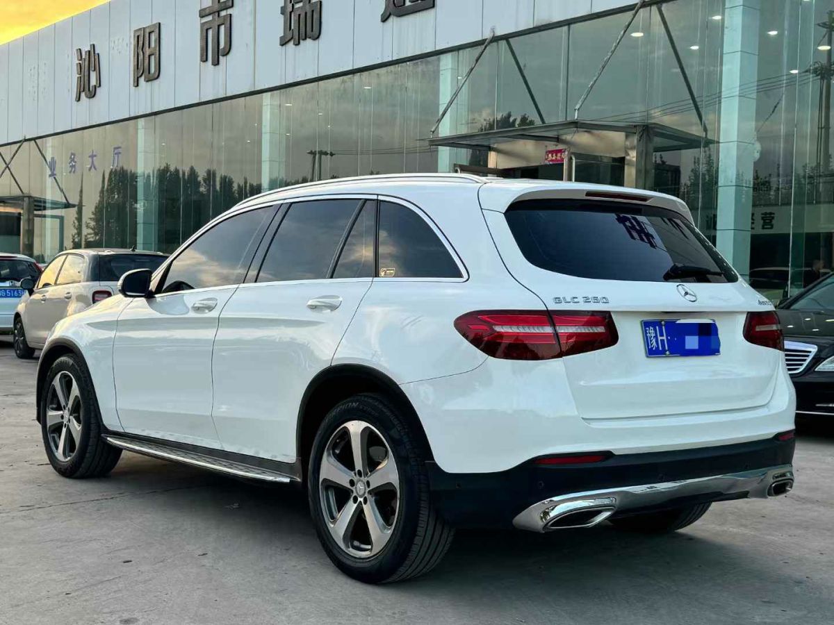 2016年1月奔馳 奔馳GLC  2016款 GLC 300 4MATIC 豪華型