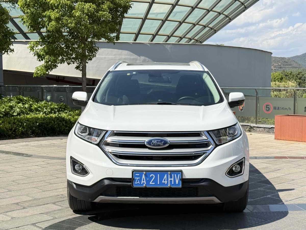 福特 銳界  2018款 改款 EcoBoost 245 兩驅(qū)鉑銳型 5座圖片