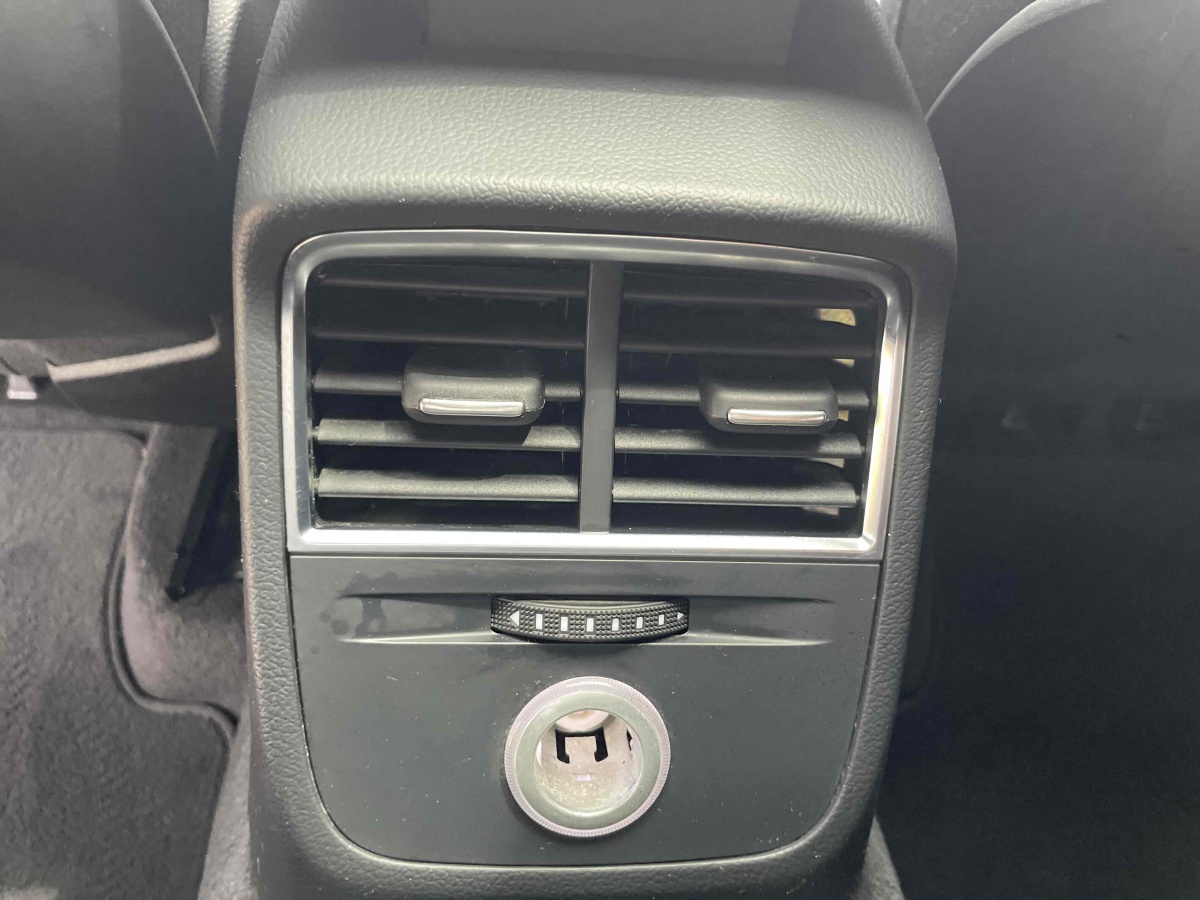 2020年4月奧迪 奧迪A3  2019款 Sportback 35 TFSI 運動型 國VI
