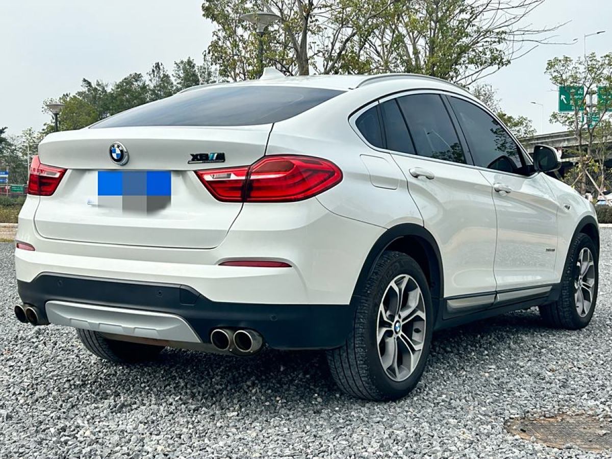 寶馬 寶馬X4  2014款 xDrive20i X設(shè)計(jì)套裝圖片