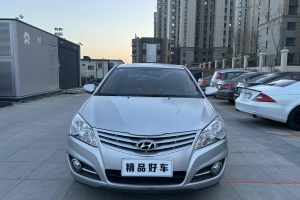 悦动 现代 1.6L 自动豪华型