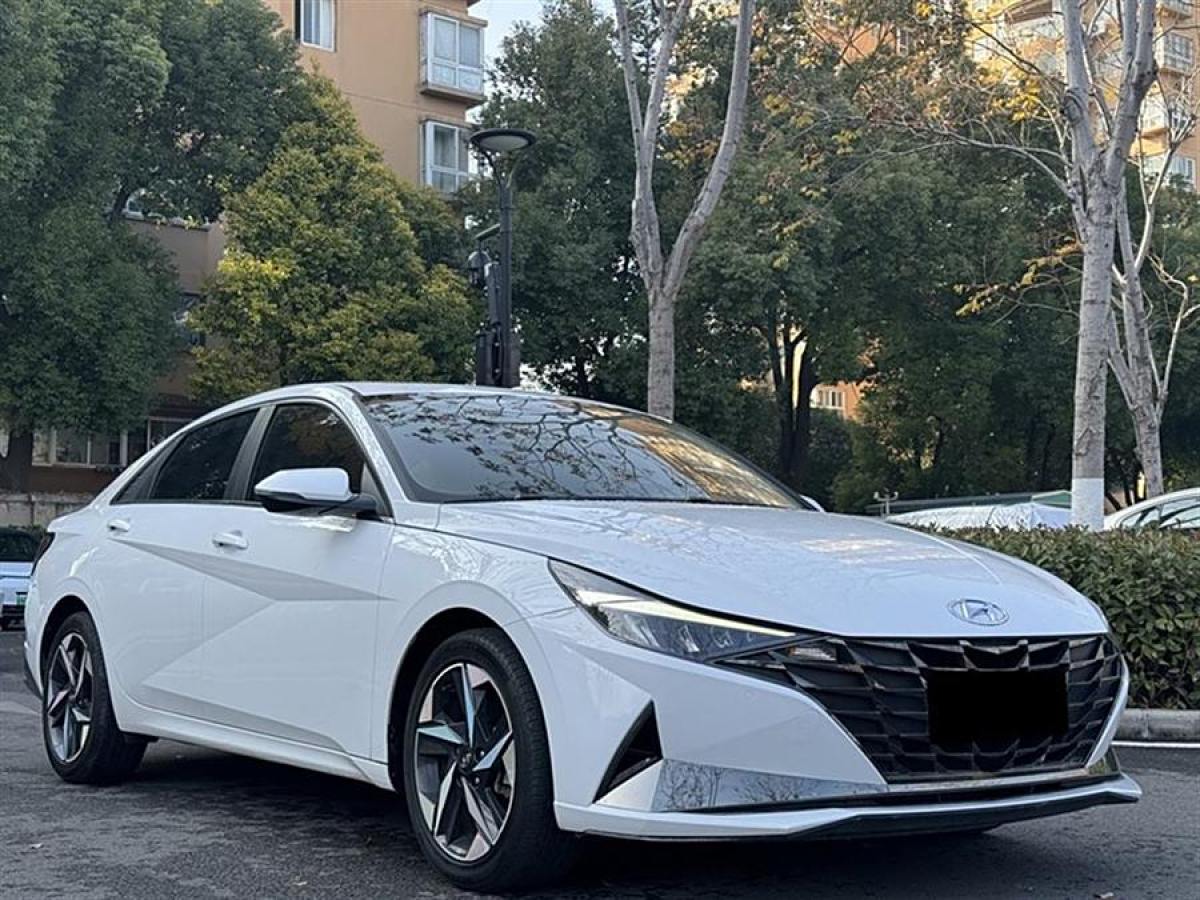 現(xiàn)代 伊蘭特  2021款 1.5L LUX尊貴版圖片