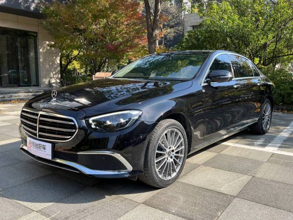 奔驰 奔驰E级 2021款 E 260 L