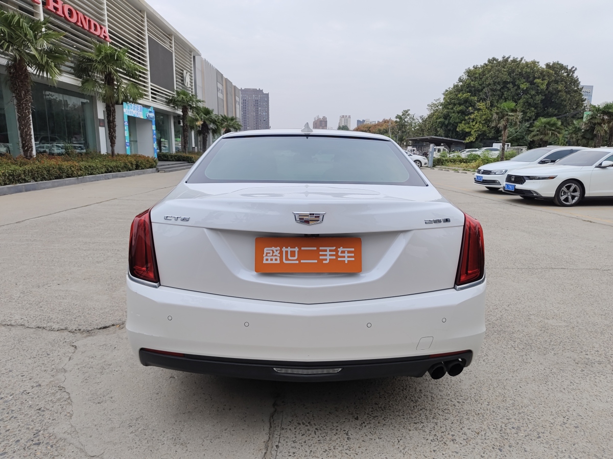 凱迪拉克 CT6  2017款 28T 豪華型圖片