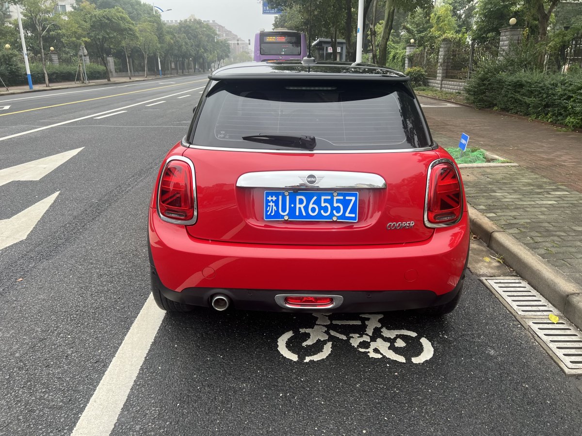 MINI COUNTRYMAN  2018款 1.5T COOPER 藝術家圖片