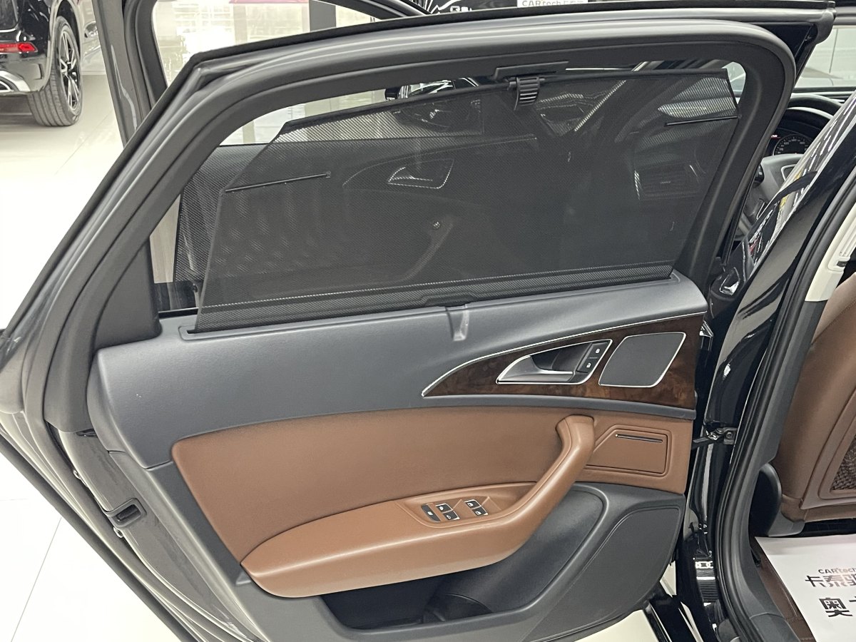 2015年2月奧迪 奧迪A6L  2015款 30 FSI 百萬紀(jì)念舒享型