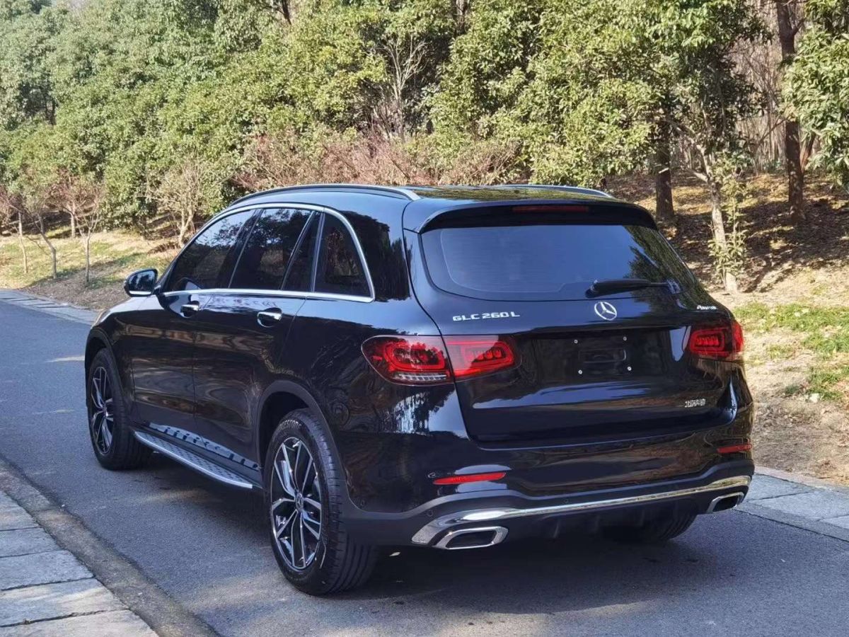 奔馳 奔馳glc 2023款 glc 260 4matic 轎跑suv圖片