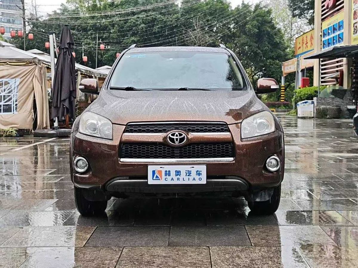 豐田 RAV4榮放  2011款 2.4L 自動(dòng)四驅(qū)至臻導(dǎo)航版圖片