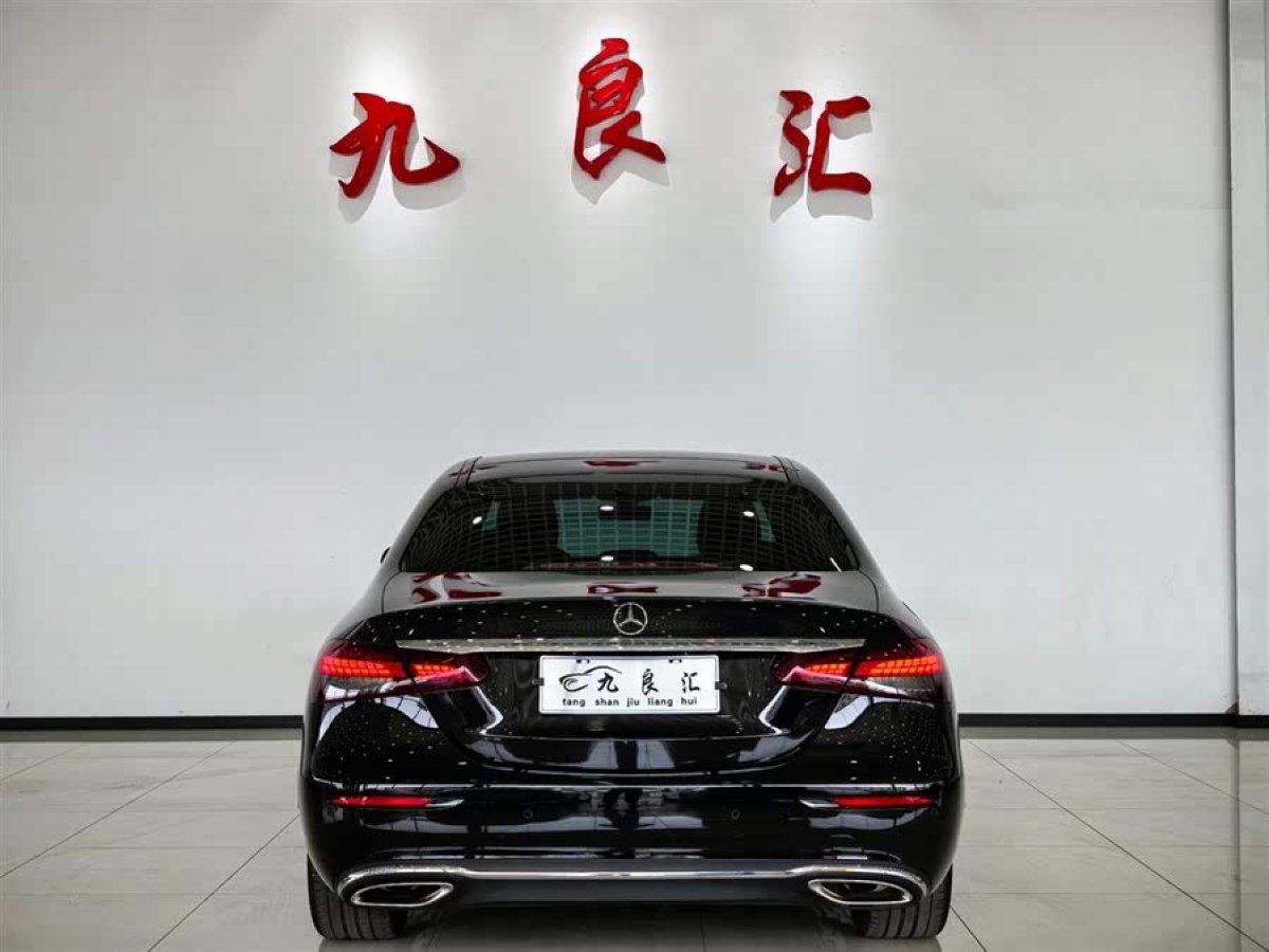 奔馳 奔馳E級  2022款 改款 E 300 L 豪華型圖片