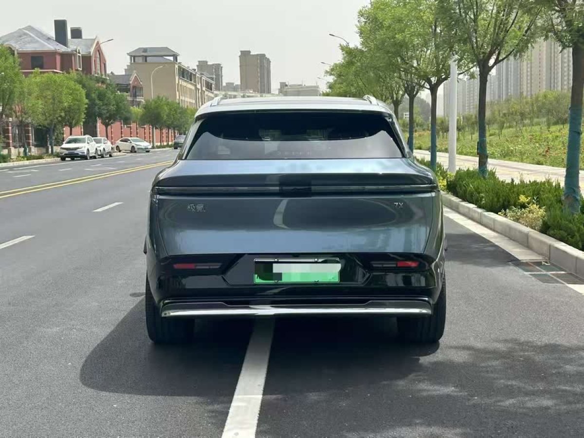 極氪 極氪7X  2025款 100kWh 長續(xù)航后驅(qū)智駕版圖片