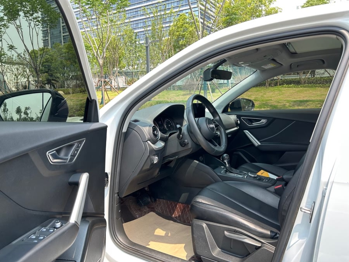 奧迪 奧迪Q2L  2024款 改款 35TFSI 進(jìn)取動感型圖片