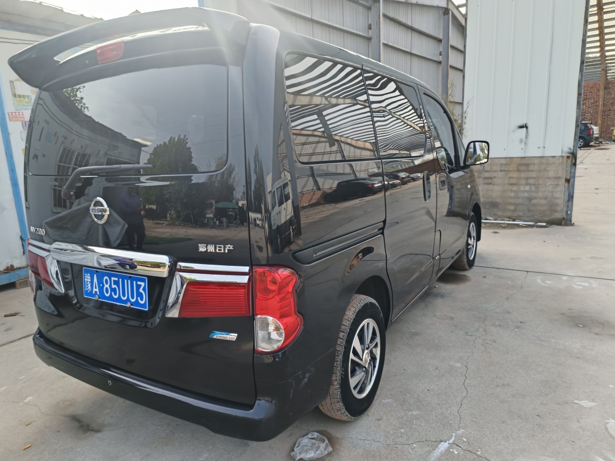 日產(chǎn) NV200  2016款 改款 1.6L CVT豪華型圖片