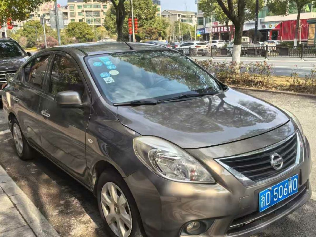 日產(chǎn) 騏達(dá)  2013款 1.6L CVT酷咖版圖片