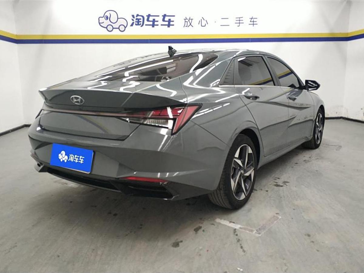 現(xiàn)代 伊蘭特  2022款 1.5L CVT LUX尊貴版圖片