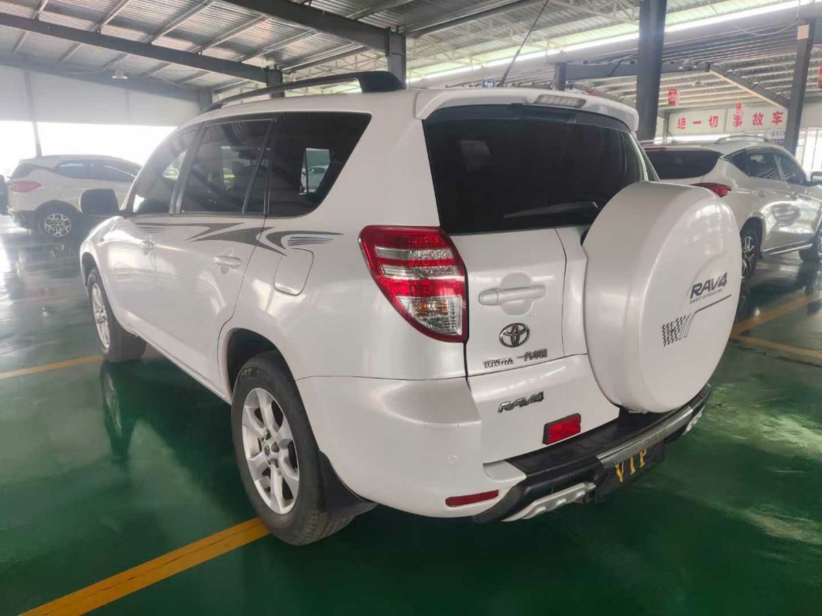 本田 CR-V  2013款 2.4L 四驅(qū)尊貴導航版圖片