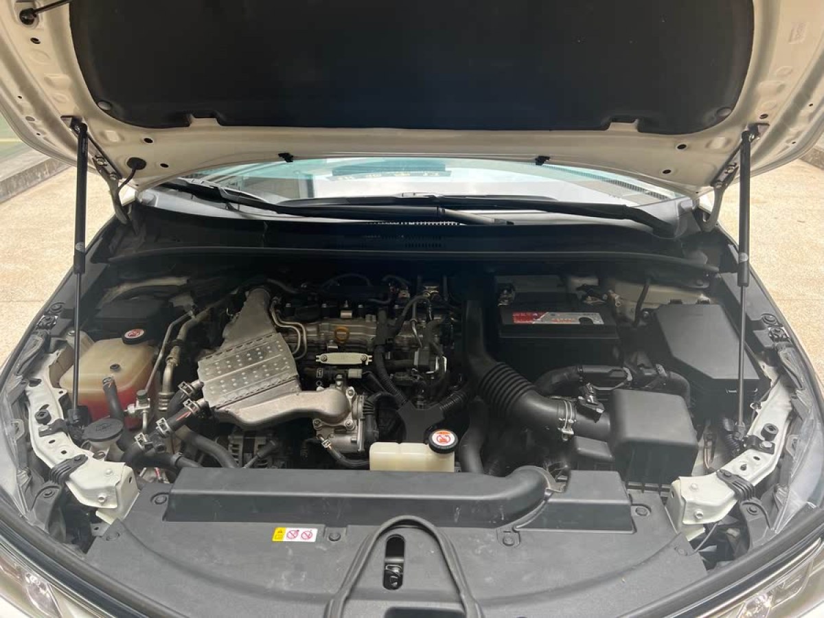 豐田 卡羅拉  2019款 1.2T S-CVT GL-i豪華版圖片