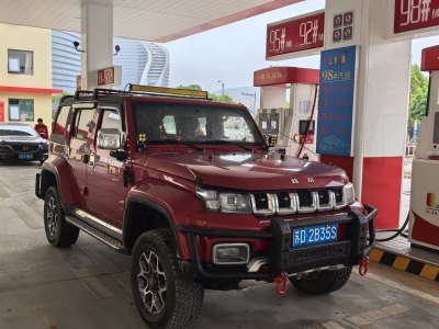 2019年1月 北京 BJ40 PLUS 2.0T 手動(dòng)四驅(qū)尊享版圖片