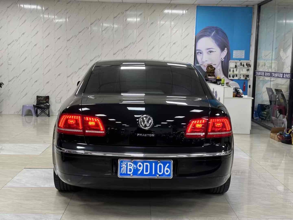 2012年4月大眾 輝騰  2011款 3.6L V6 5座加長舒適版